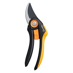 Секатор плоскостной ФИСКАРС Plus P521