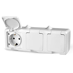 Розетка 3 местная ОП Dita 16А IP54 250В с з/к с крышкой Белая TOKOV ELECTRIC
