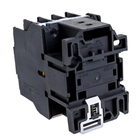 Картинка Контактор КМИ малогабаритный 32А катушка управления 230В АС 1НО IEK