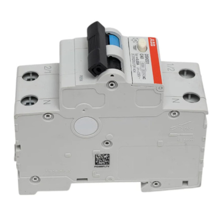 Картинка Автоматический выключатель дифференциального тока DSH201 1P+N С 40А 4.5kA 30мА AС 230В ABB