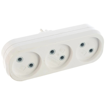 Картинка Тройник на 3 гнезда без заземления 10А А203 UNIVersal