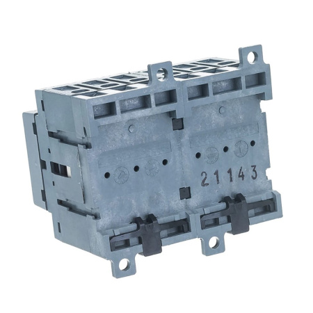 Картинка Реверсивный рубильник 25А 3-х полюсный OT25F3С на DIN-рейку с ручкой ABB