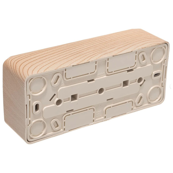 Картинка Розетка 3-ная накладная с заземлением со шторками Сосна Systeme Electric Этюд