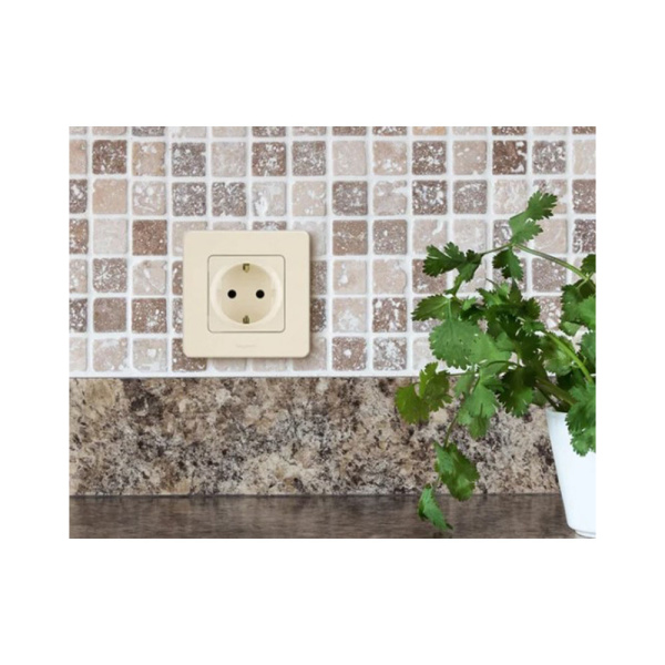 Картинка Рамка 1 пост Слоновая кость Legrand INSPIRIA